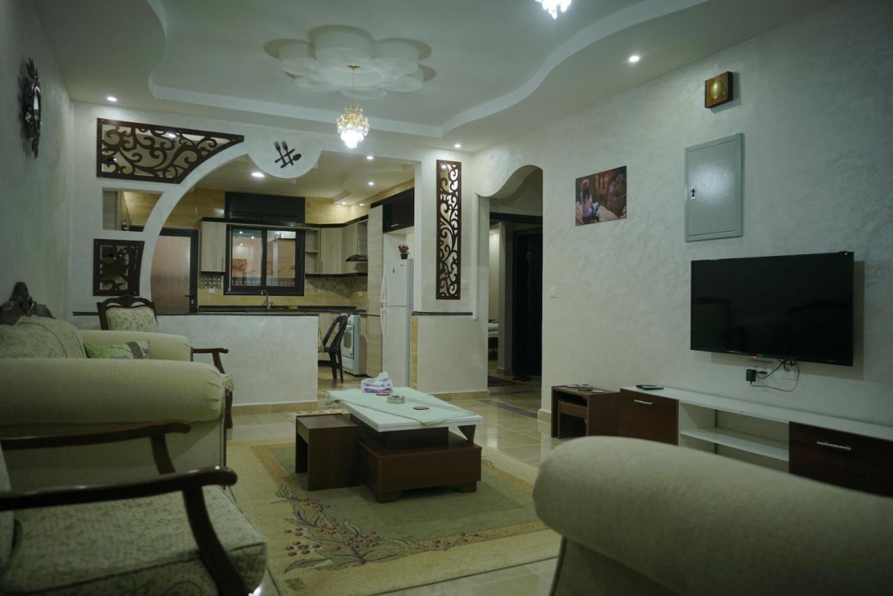 Amro Petra Apartment Вади Муса Екстериор снимка