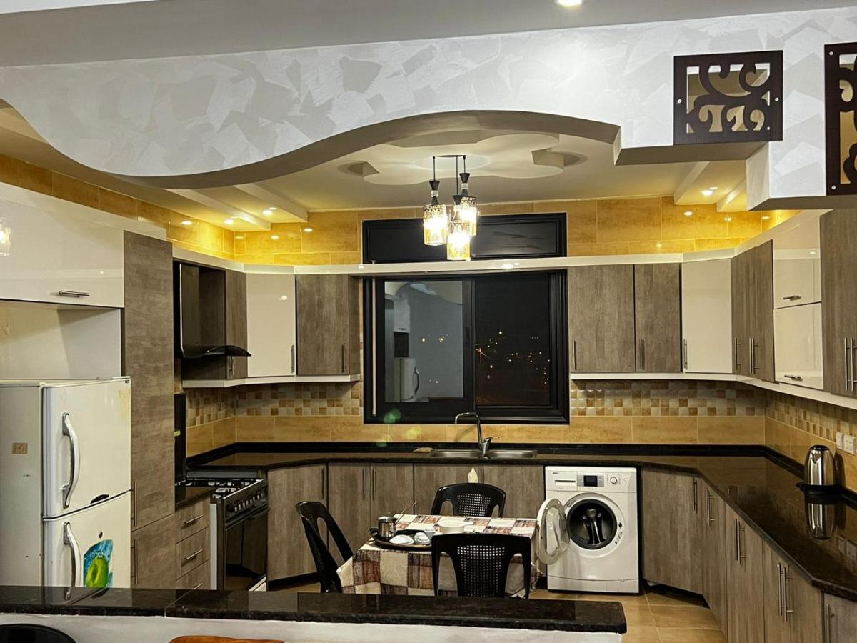 Amro Petra Apartment Вади Муса Екстериор снимка