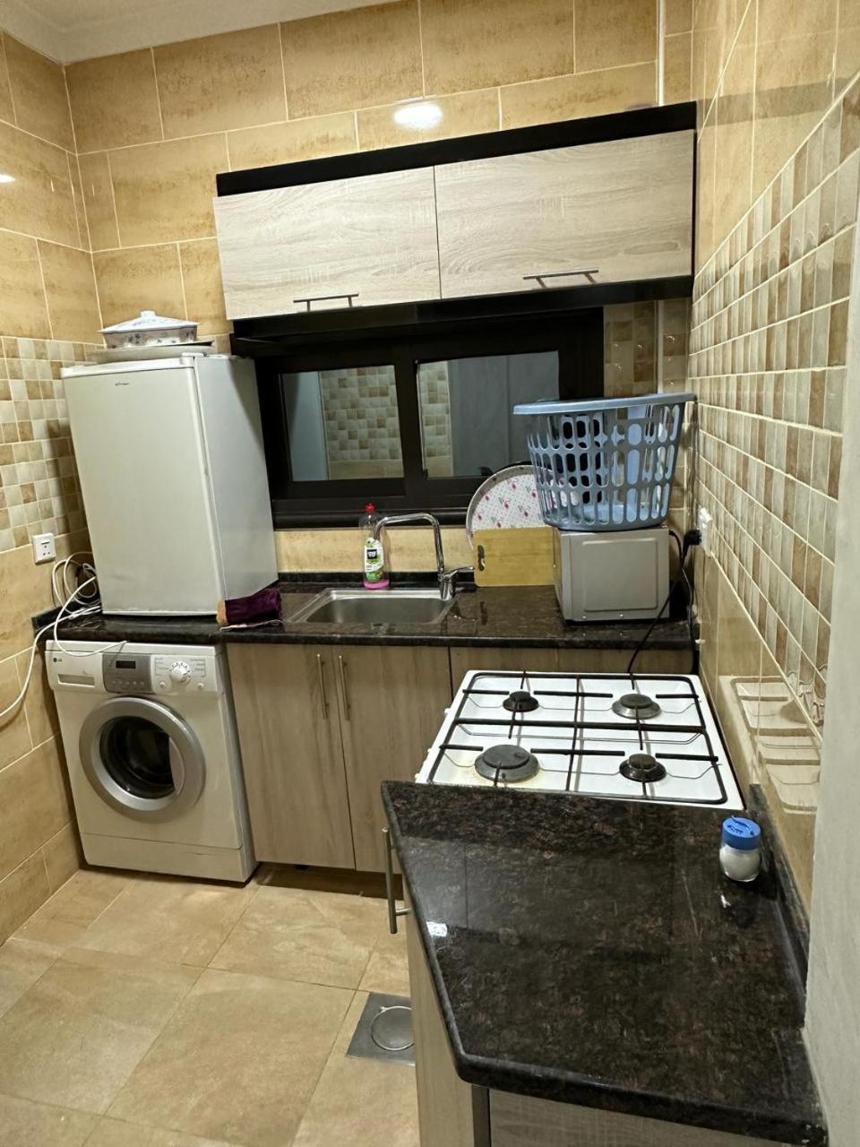 Amro Petra Apartment Вади Муса Екстериор снимка