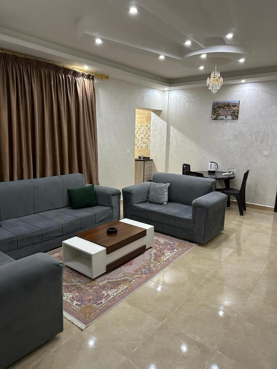Amro Petra Apartment Вади Муса Екстериор снимка