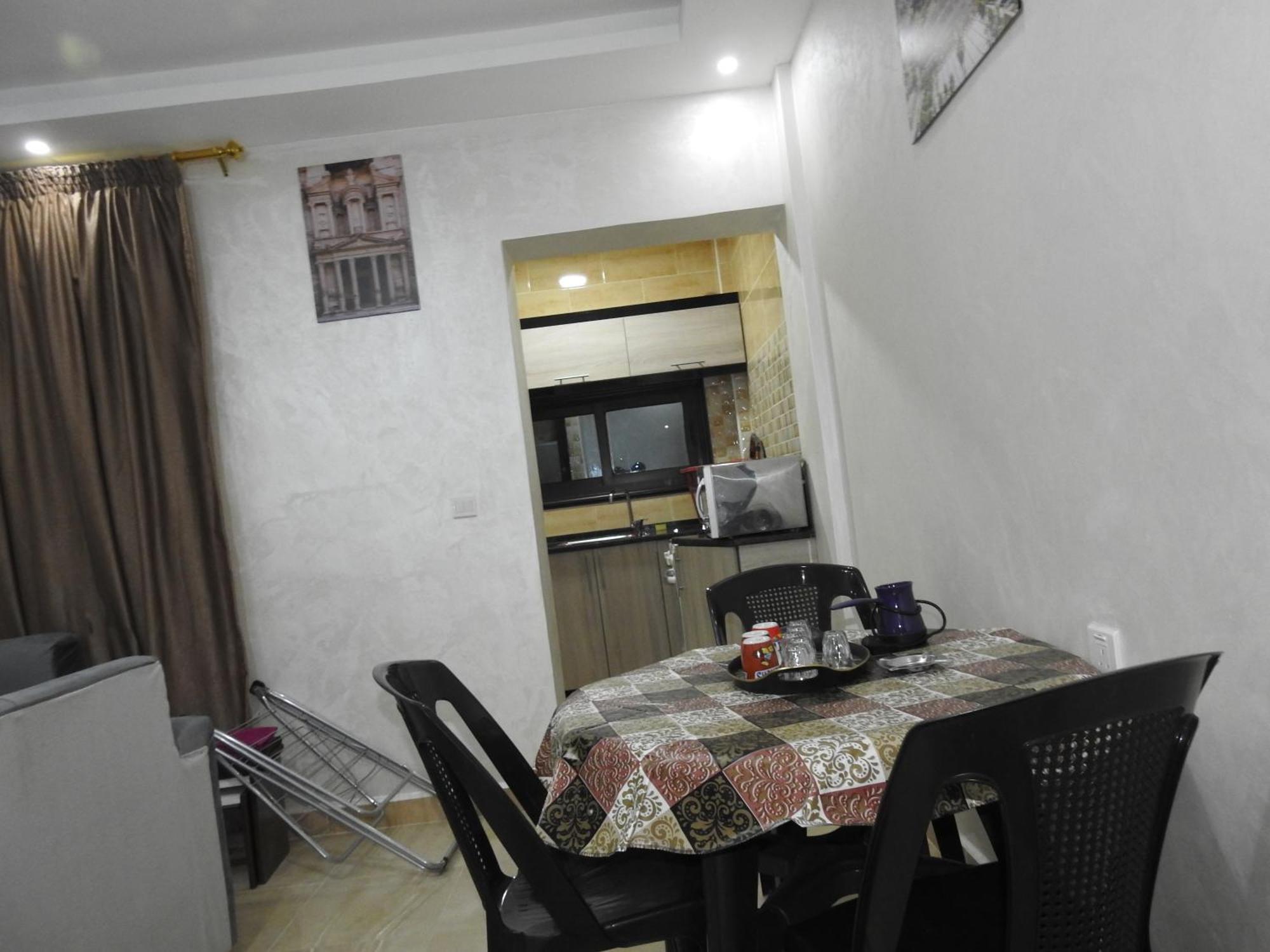 Amro Petra Apartment Вади Муса Екстериор снимка